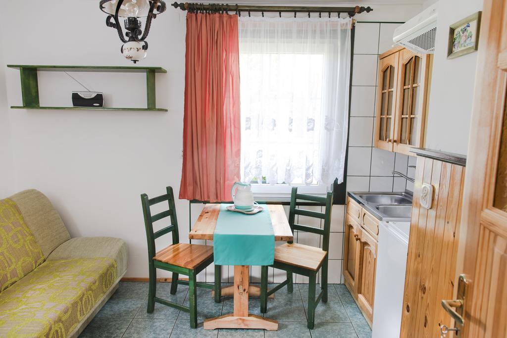 Hotel Osrodek Wypoczynkowy Wagabunda Mikołajki Habitación foto